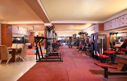 باشگاه بدنسازی آذرسهند