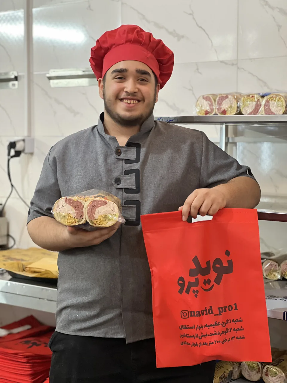 ساندویچ نوید پرو