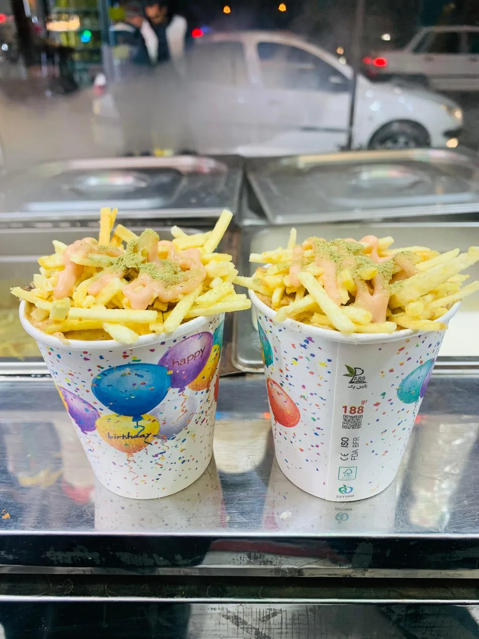 آبمیوه و بستنی آبمیوه‌چی - تصویر 4