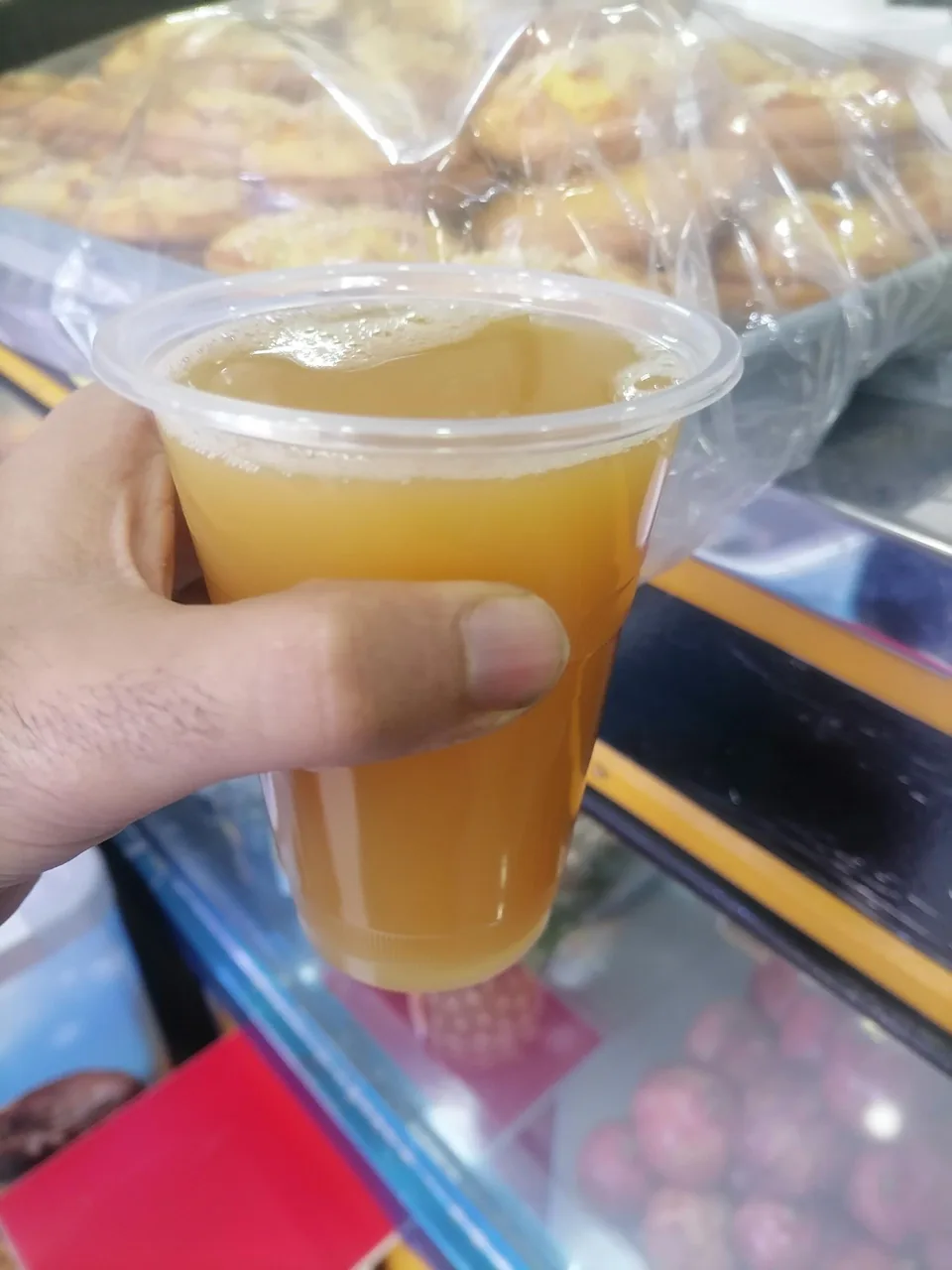 بستنی آبمیوه بابا رضا - تصویر 3