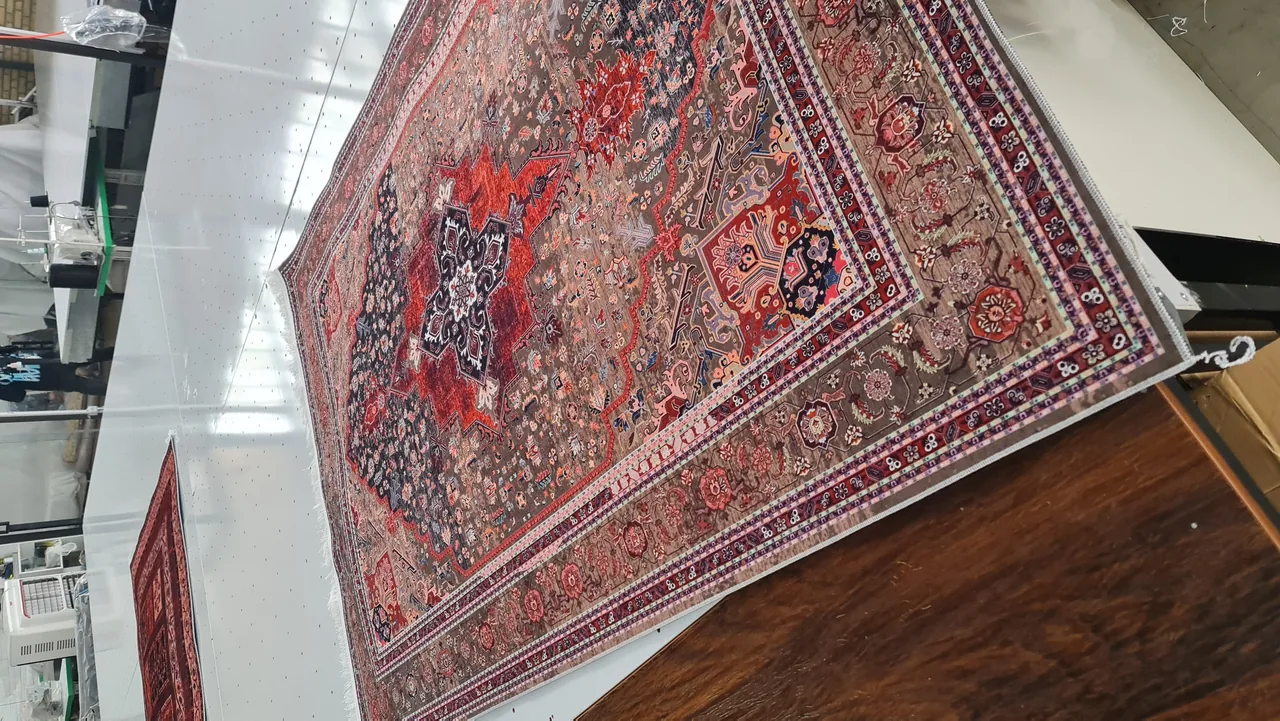 فرشینه و روتختی حسن نیا - تصویر 6