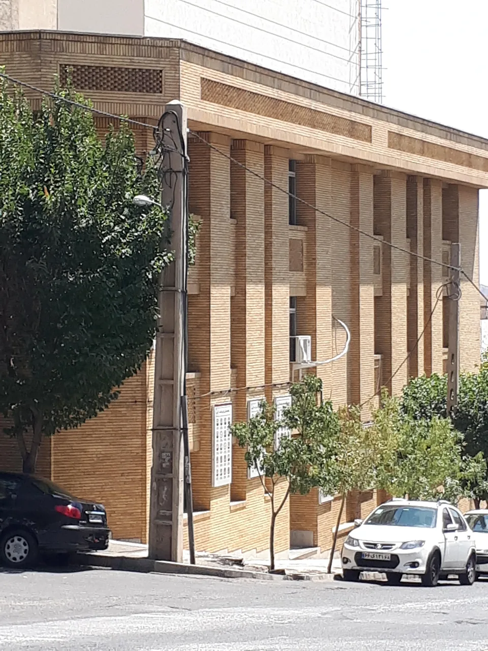 دبیرستان مهراول