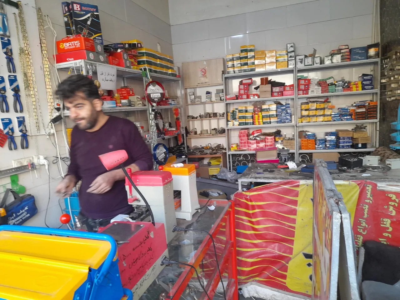 کلیدسازی قفل و ابزار کریمی - تصویر 5