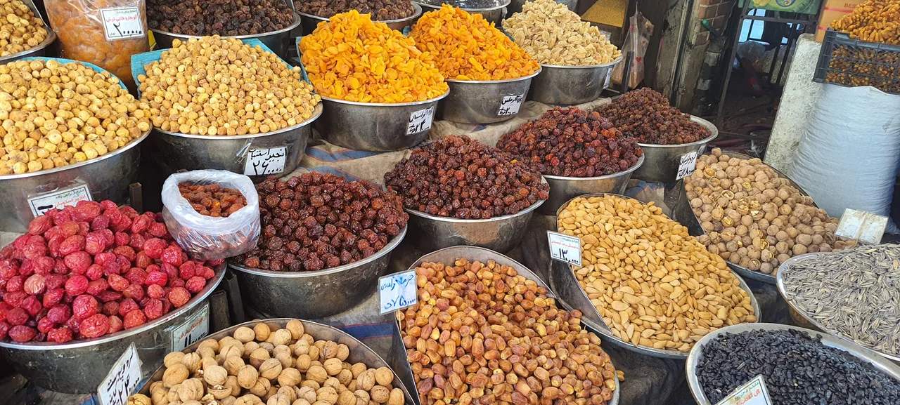 آجیل و خشکبار برنجی زاده - تصویر 2