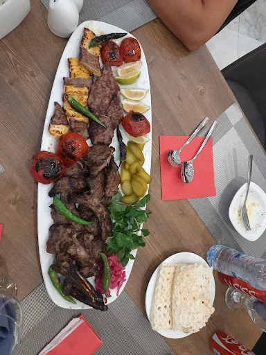 رستوران خانی(بام تبریز)