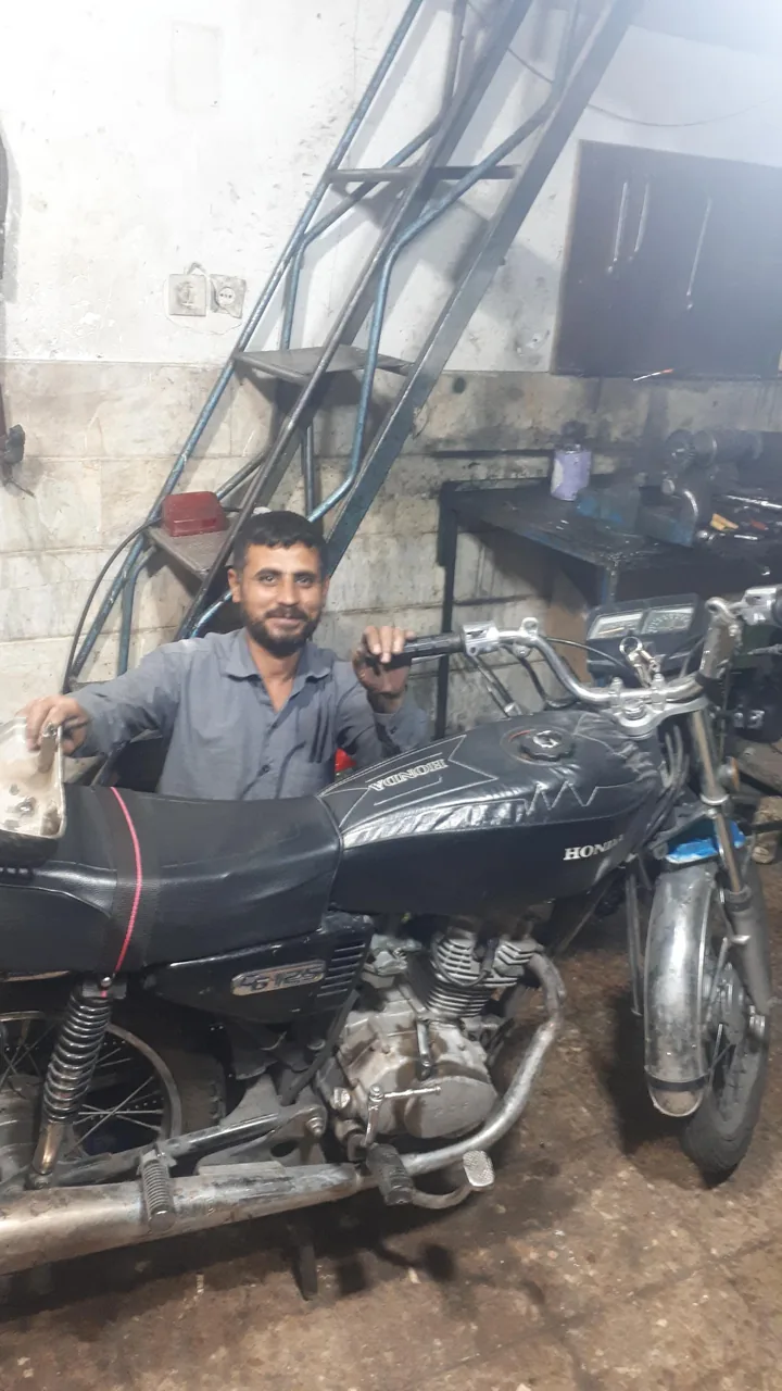 تعمیرگاه موتورسیکلت‌‌ برغمدی - تصویر 2