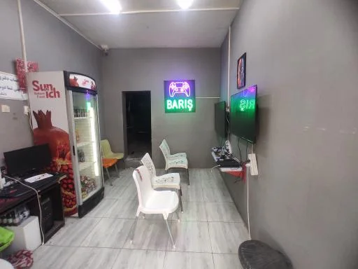 گیم لند باریش