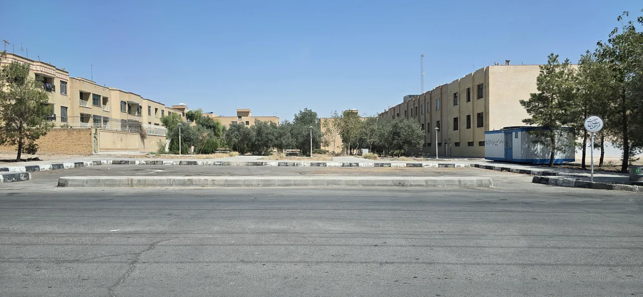 پارکینگ فرات عطشان - تصویر 3