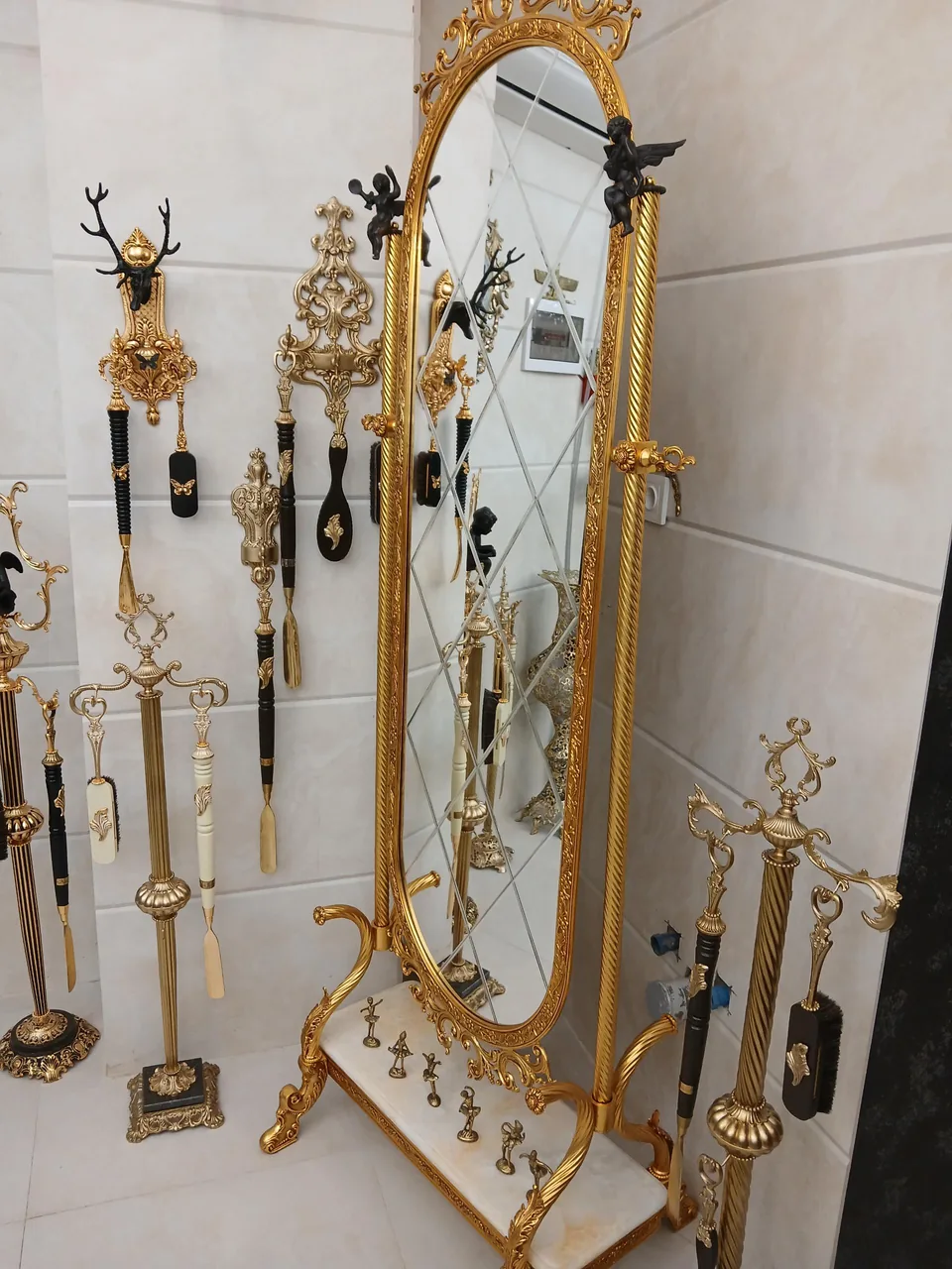 برنز لوکس ساقی - تصویر 3