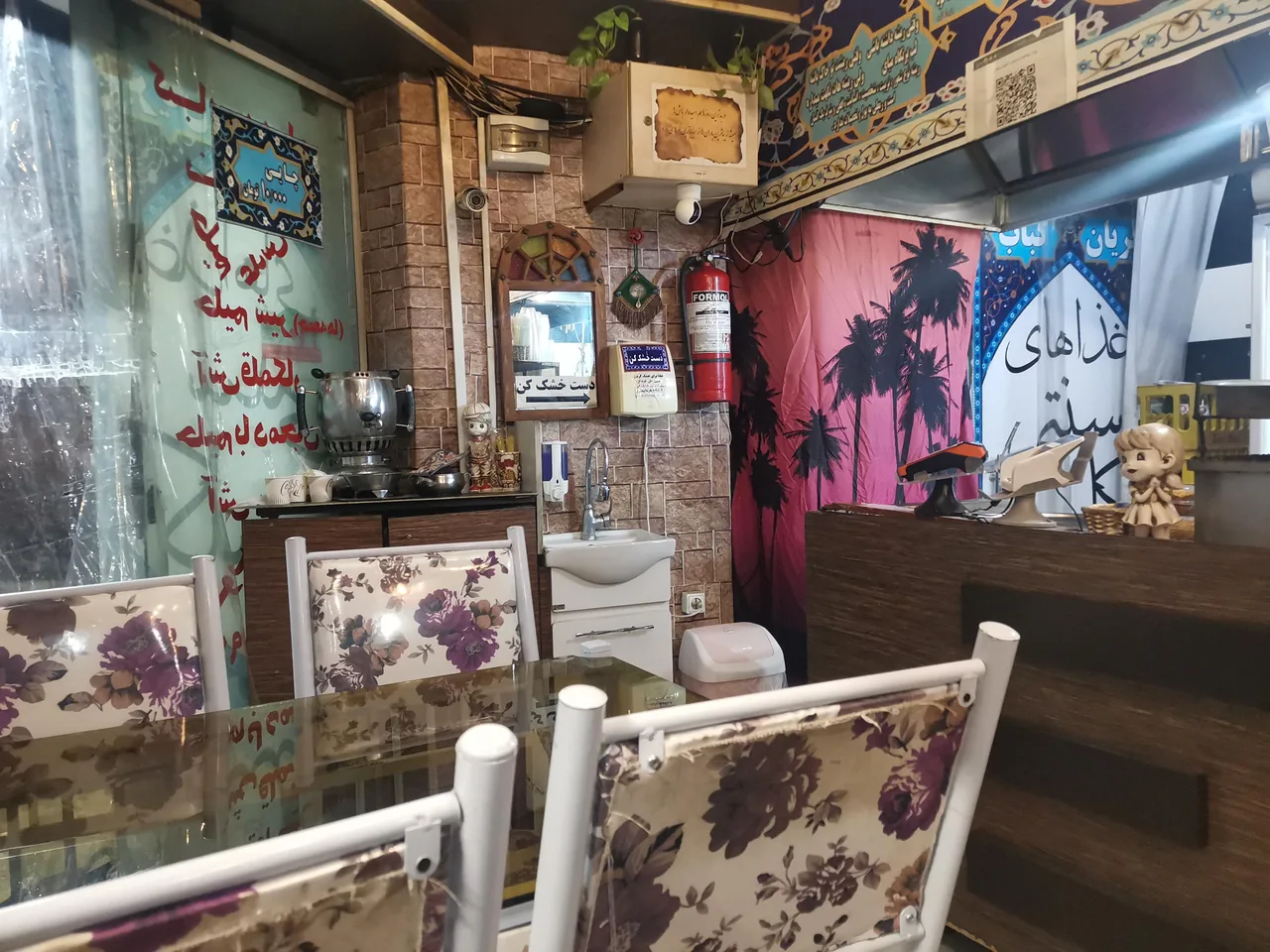 رستوران سنتی کلبه - تصویر 2