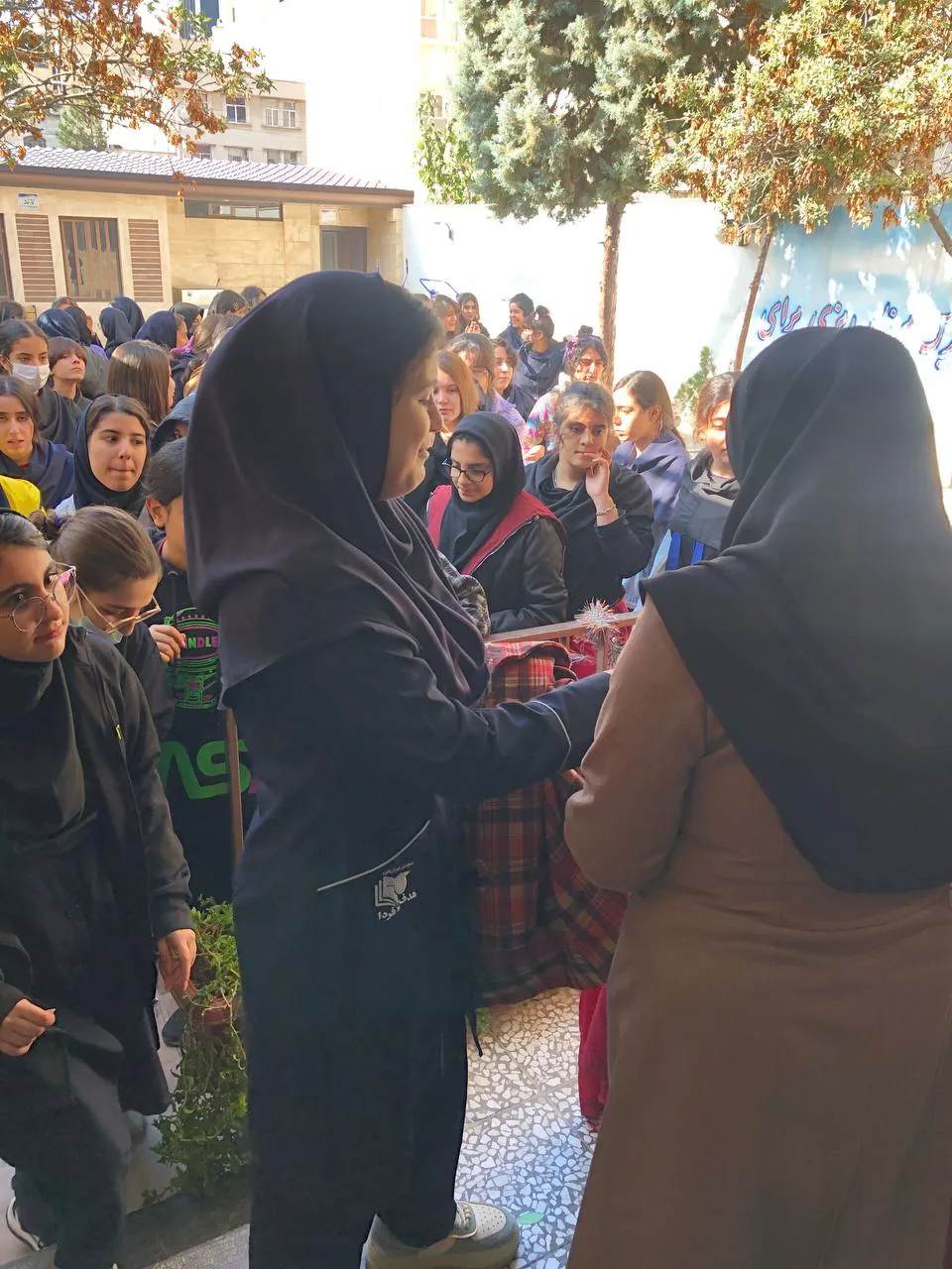 دبیرستان متوسطه دوم دخترانه هدف - تصویر 6