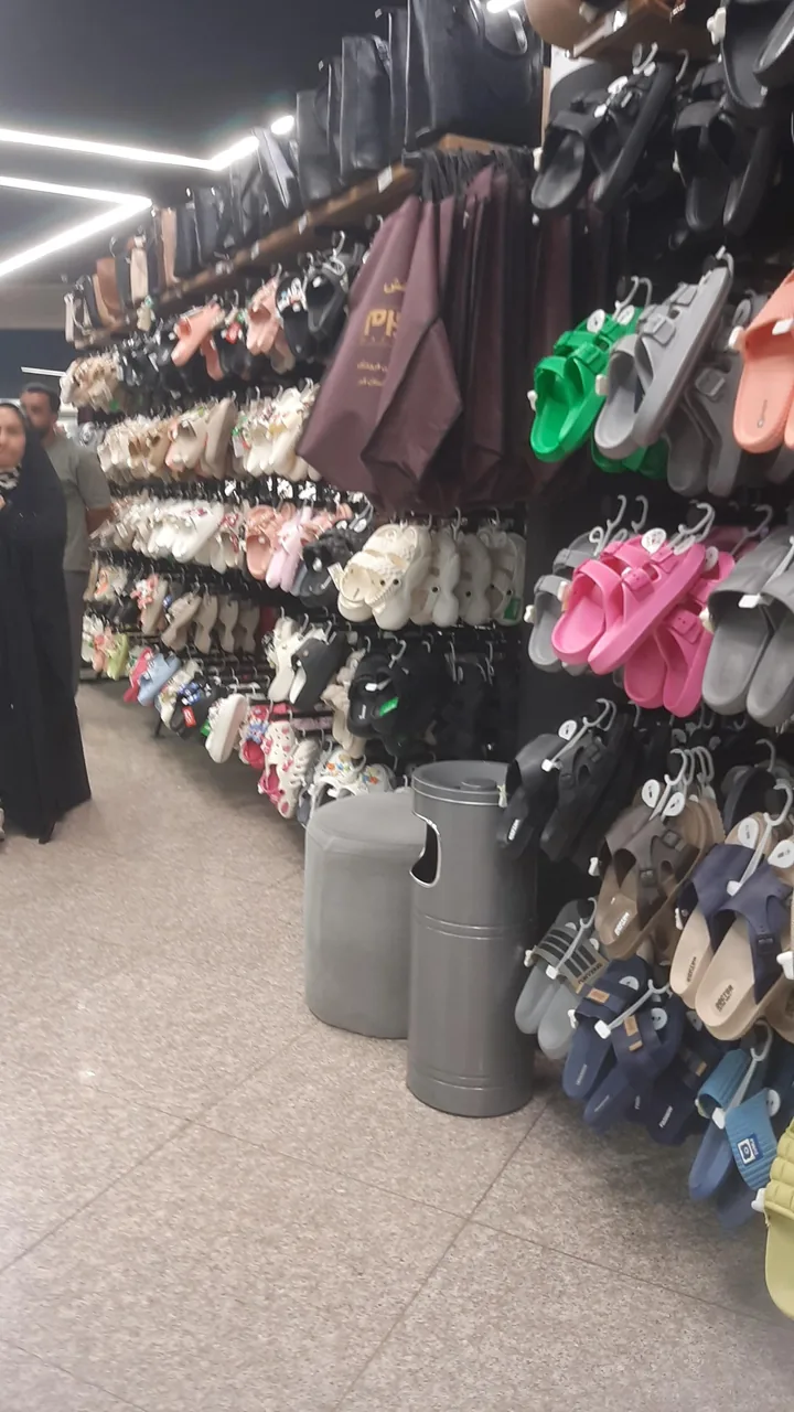 فروشگاه اختصاصی کیف و کفش مازو چرم - تصویر 4