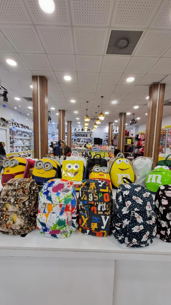 کیف و کفش محسن شعبه ۲ - تصویر 2