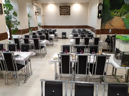 رستوران حاج محمد و پسران