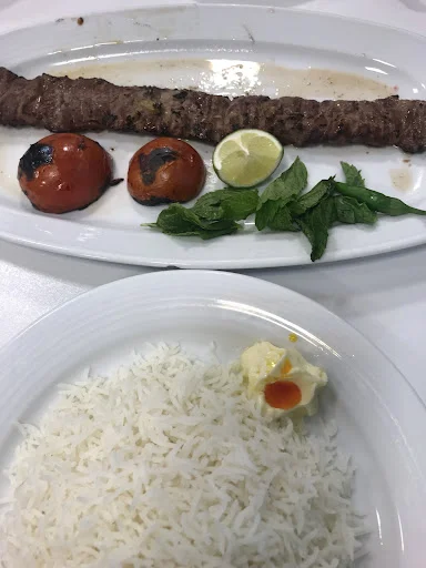 رستوران حاج محمد و پسران