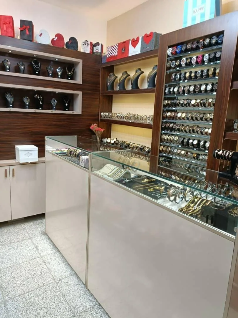 گالری ساعت پانیذ - تصویر 2
