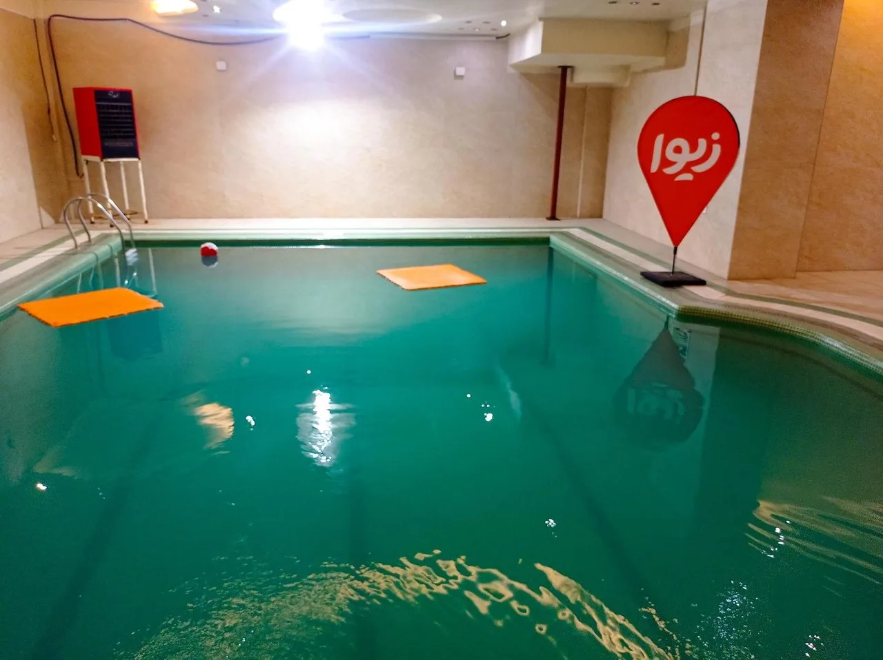 استخر هتل ملل - تصویر 5
