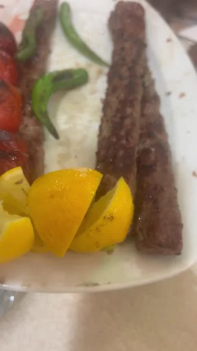 چلوکبابی حاج علی