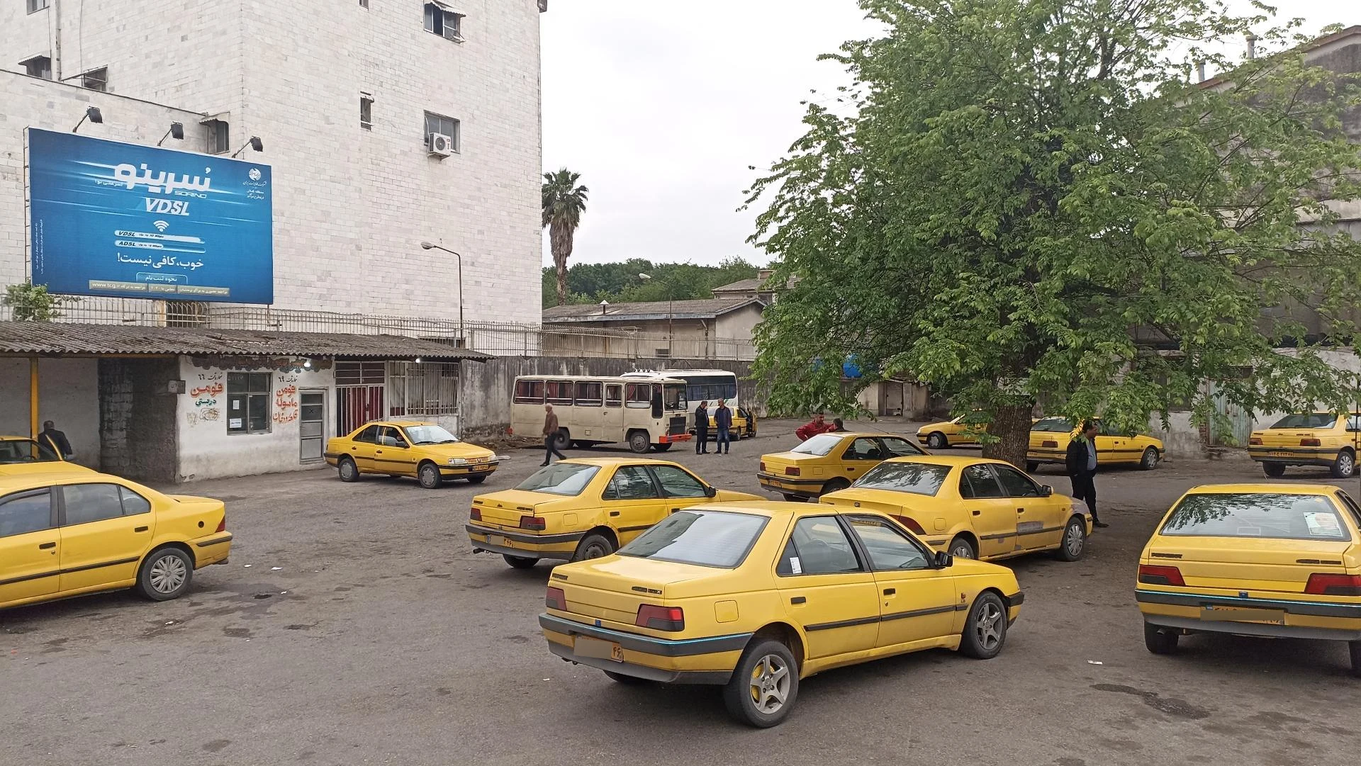 ترمینال شهید افتخاری - تاکسی تلفنی در رشت