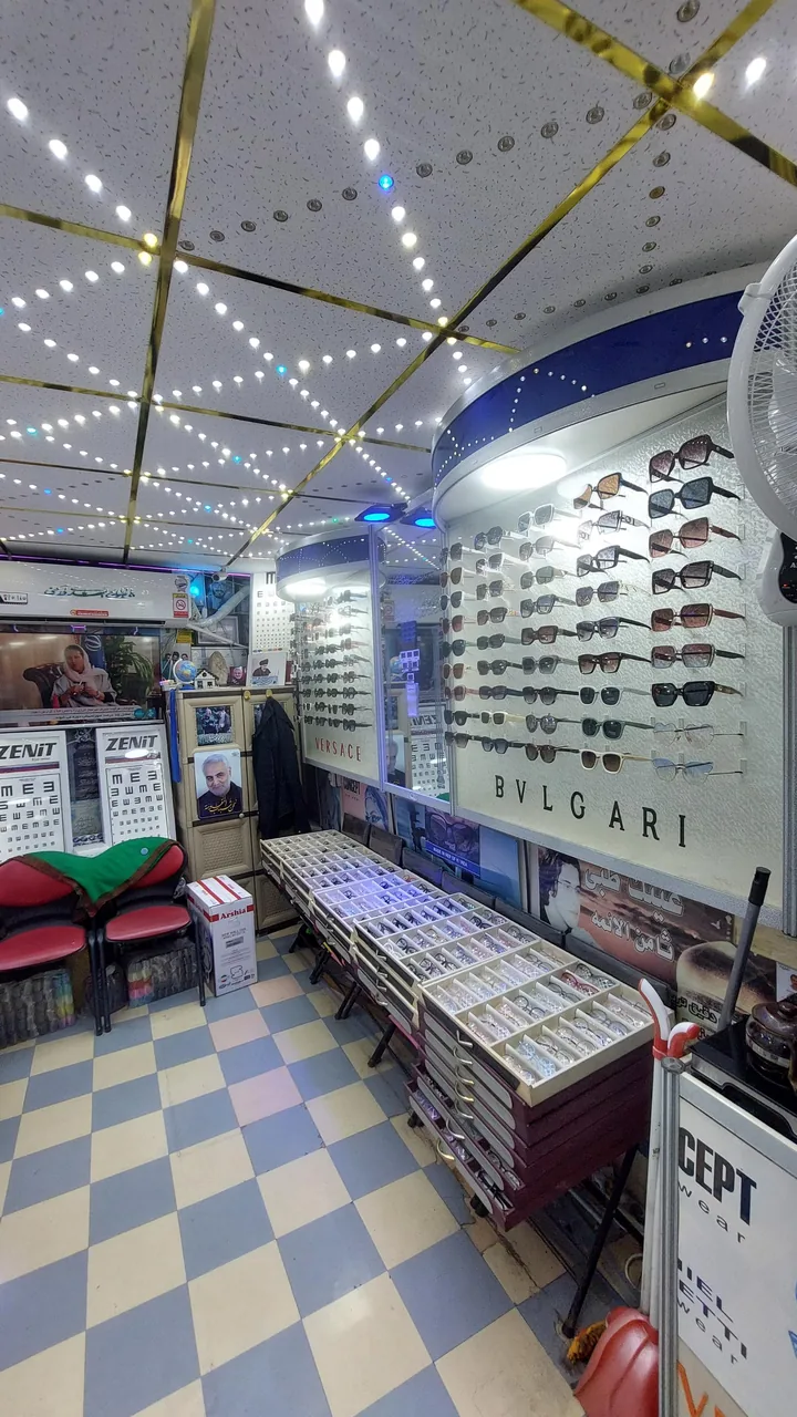 عینک سادات - تصویر 3