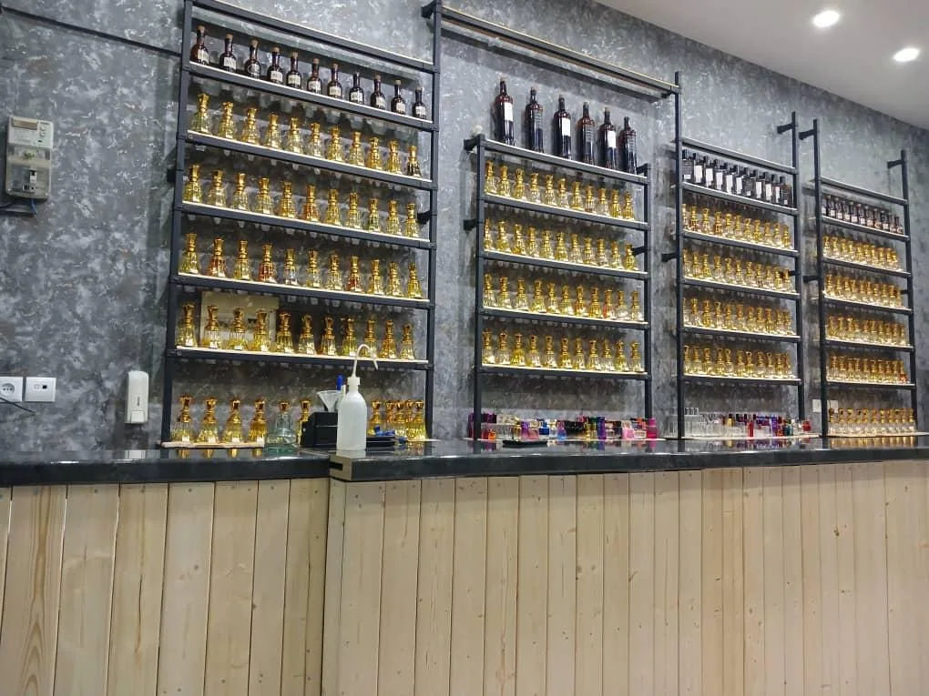 عطر سه نیک - تصویر 2