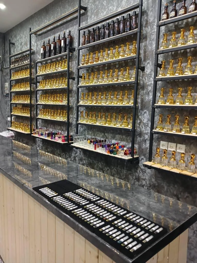عطر سه نیک - تصویر 3