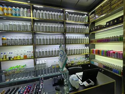 عطر فلورا داگلاس