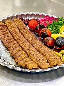 رستوران گلریز