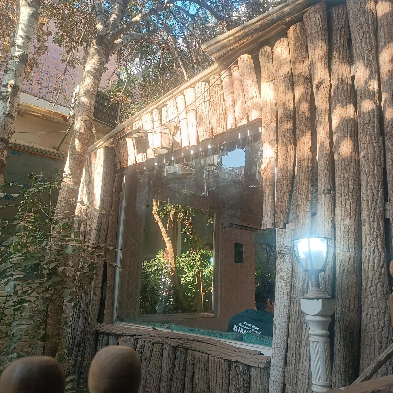 باغ رستوران باجک