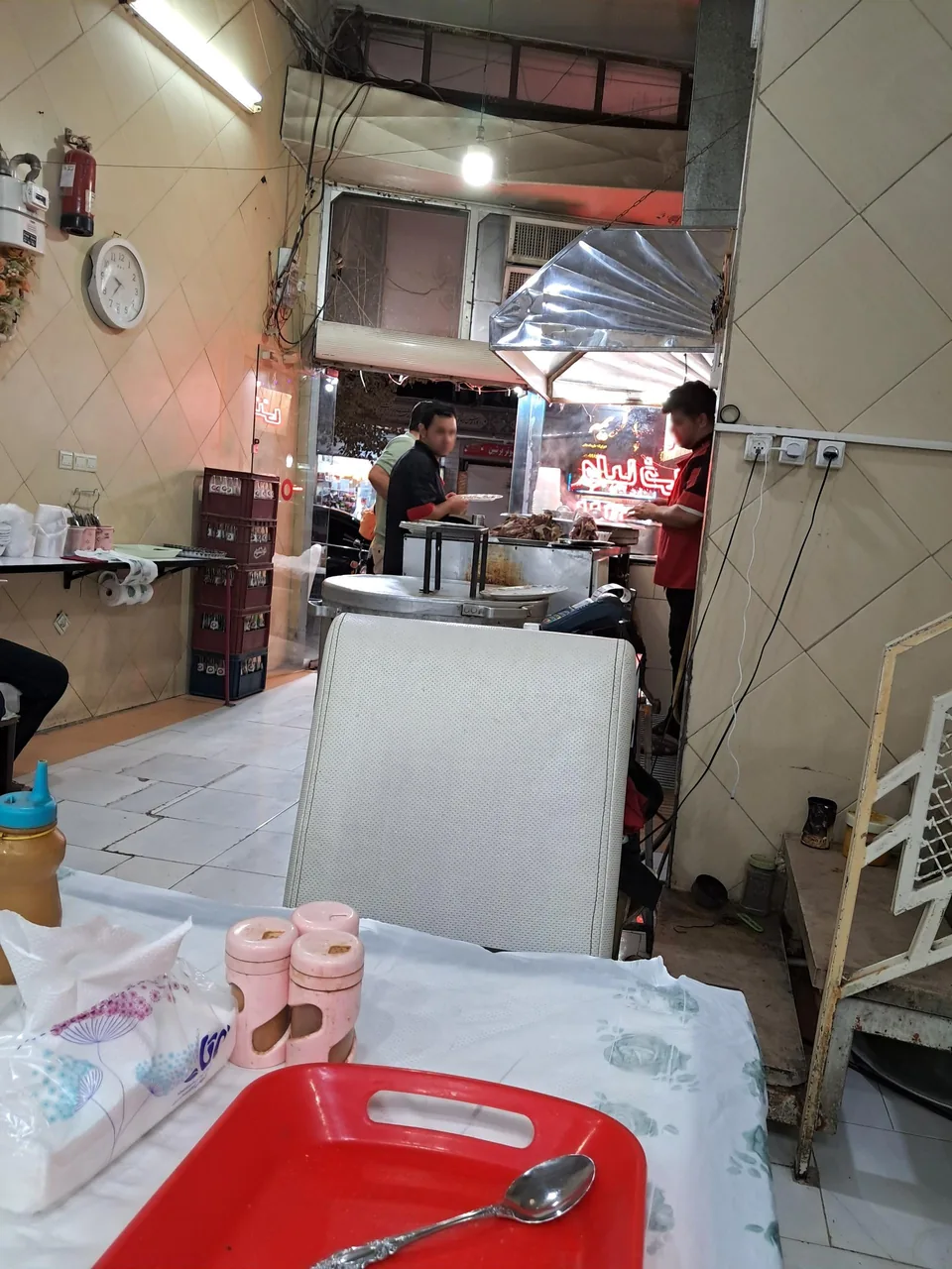 طباخی بره سپید