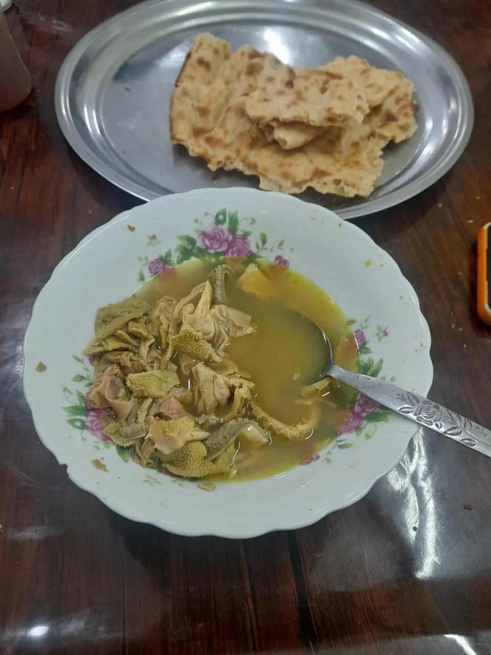سیرابی فروشی گل حسینی - تصویر 2