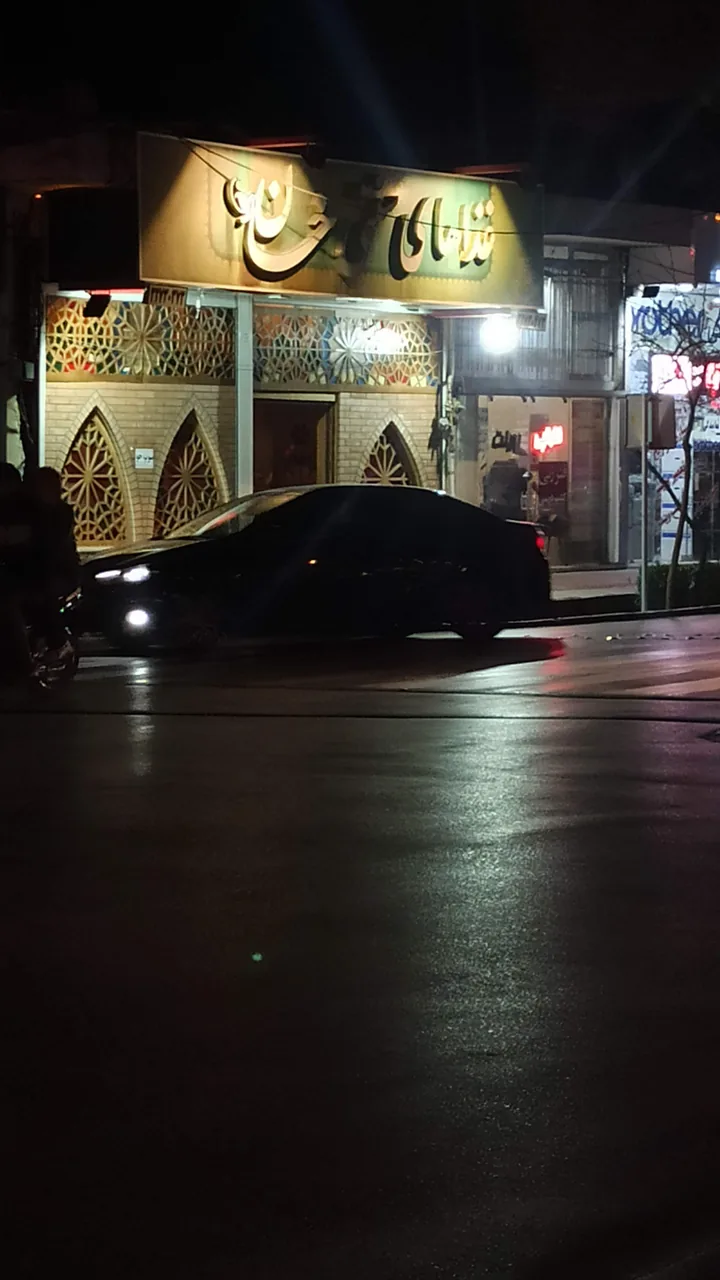 کباب و دیزی سرای خان