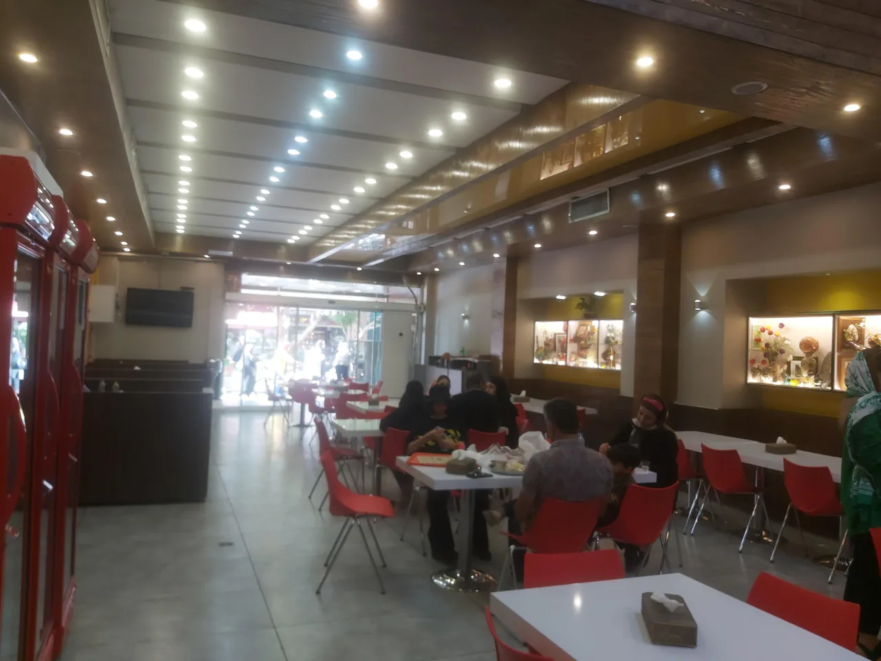 مجموعه غذایی آتور