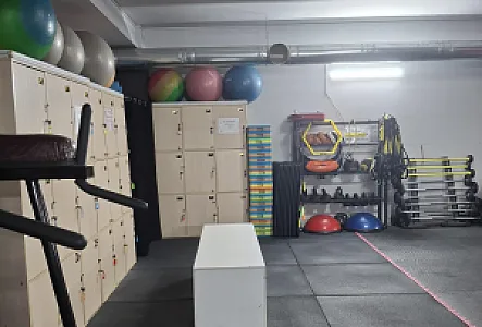 باشگاه بانوان رویال