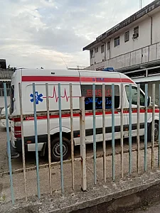 ایستگاه اورژانس 42