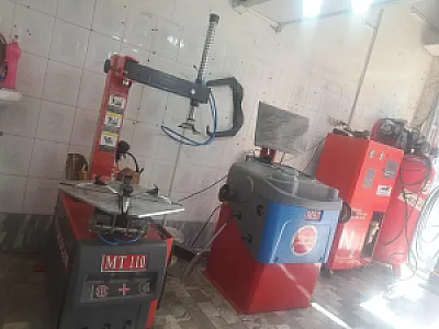لاستیک خانلری