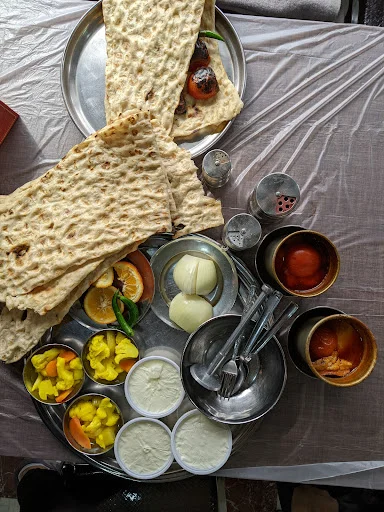 رستوران ولیعصر