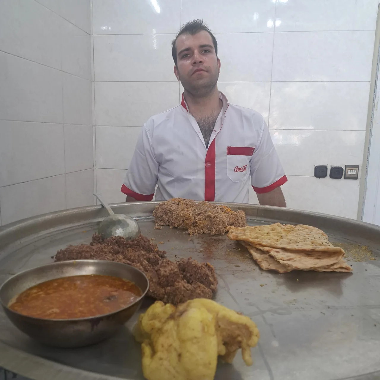 کباب و بریانی گلچین ۳ - تصویر 3