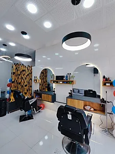 آرایشگاه مردانه مو طلا