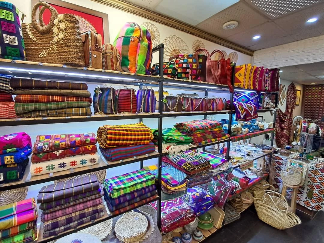 فروشگاه صنایع دستی پاچال