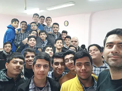 دبستان پسرانه شهید کاظم خدادادی
