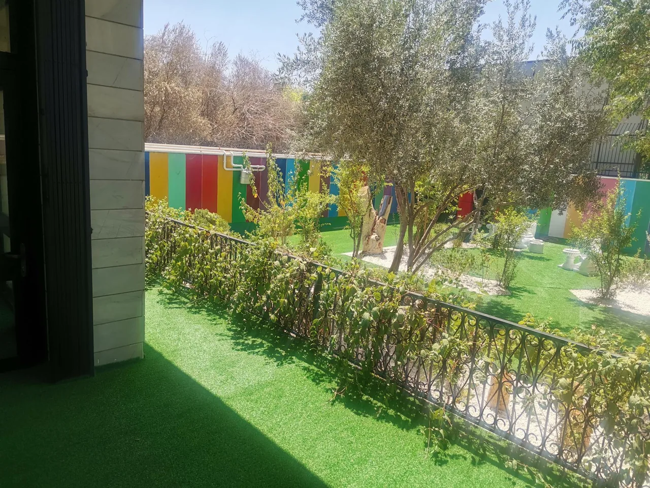 دبستان پسرانه سفیران