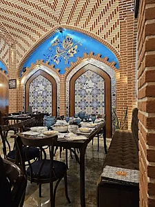 رستوران سنتی دوخان