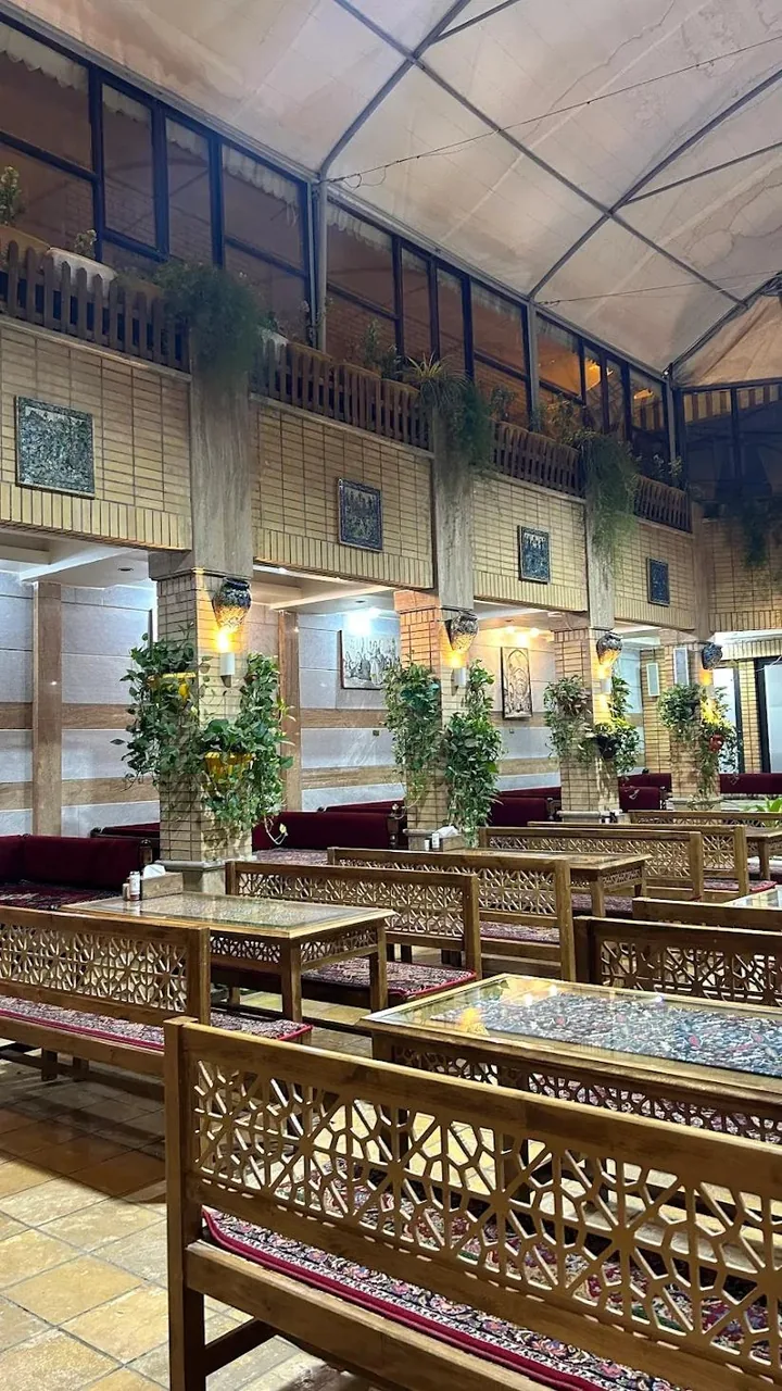 کافه رستوران بهادرخان بریونی - تصویر 4