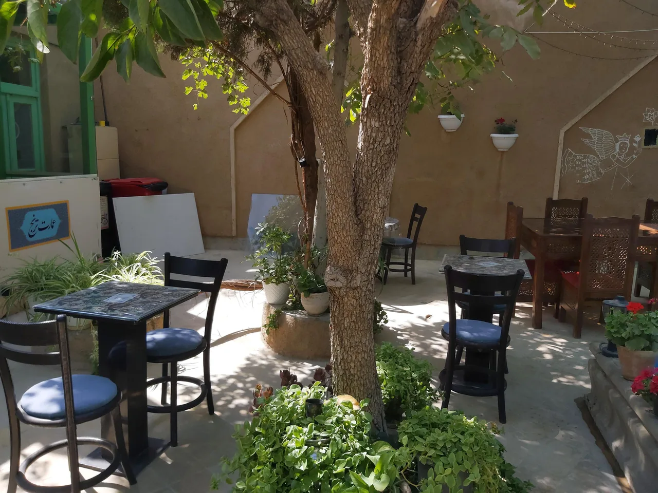 عمارت ترنج - تصویر 3