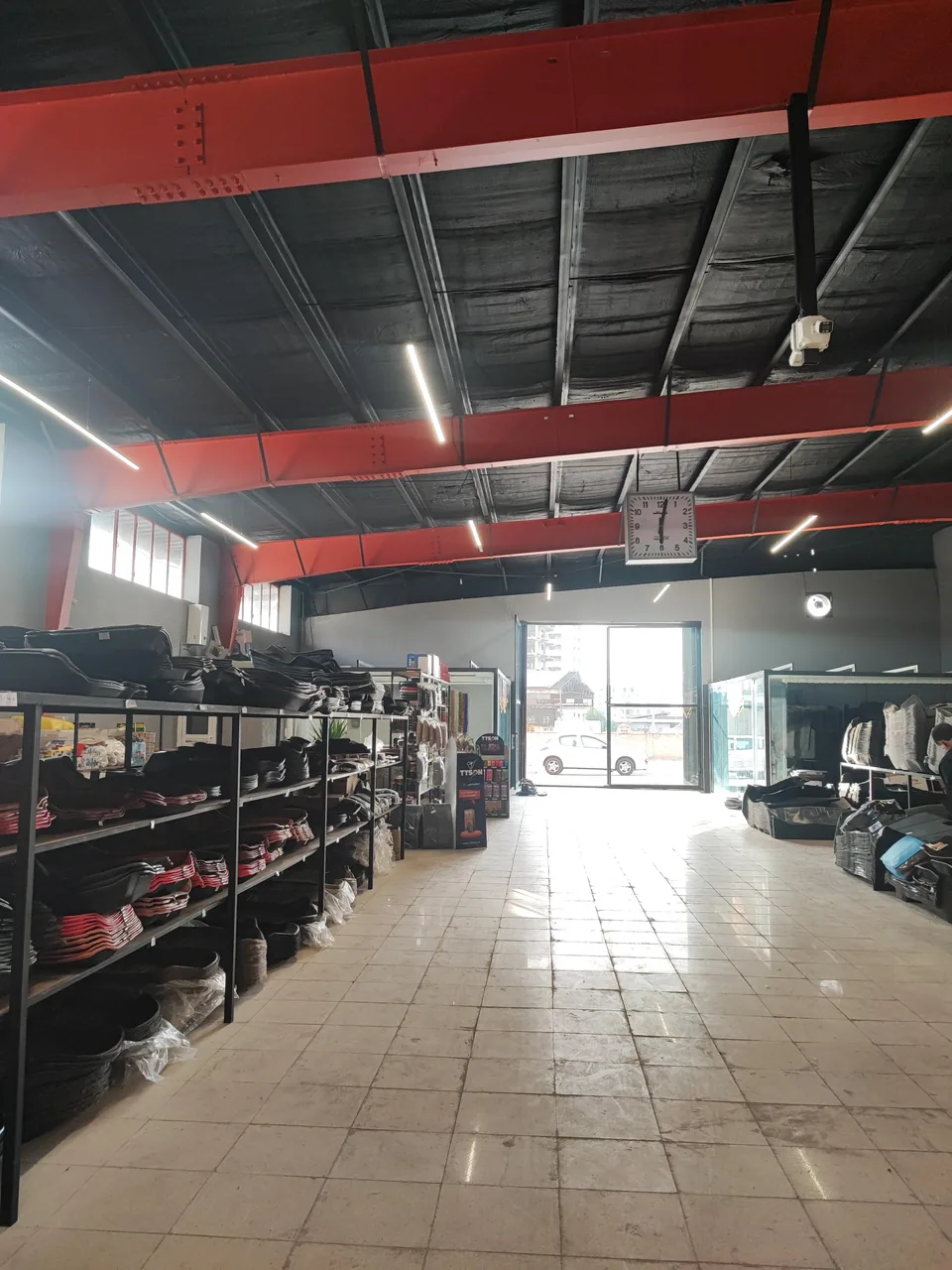 فروشگاه روکش و کفپوش تزئینات ابوالفضل