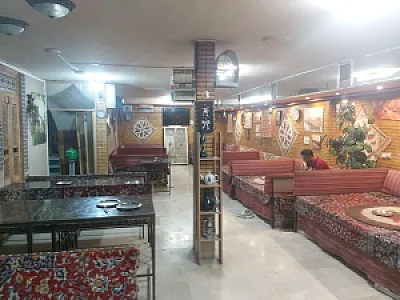 رستوران پشت مطبخ