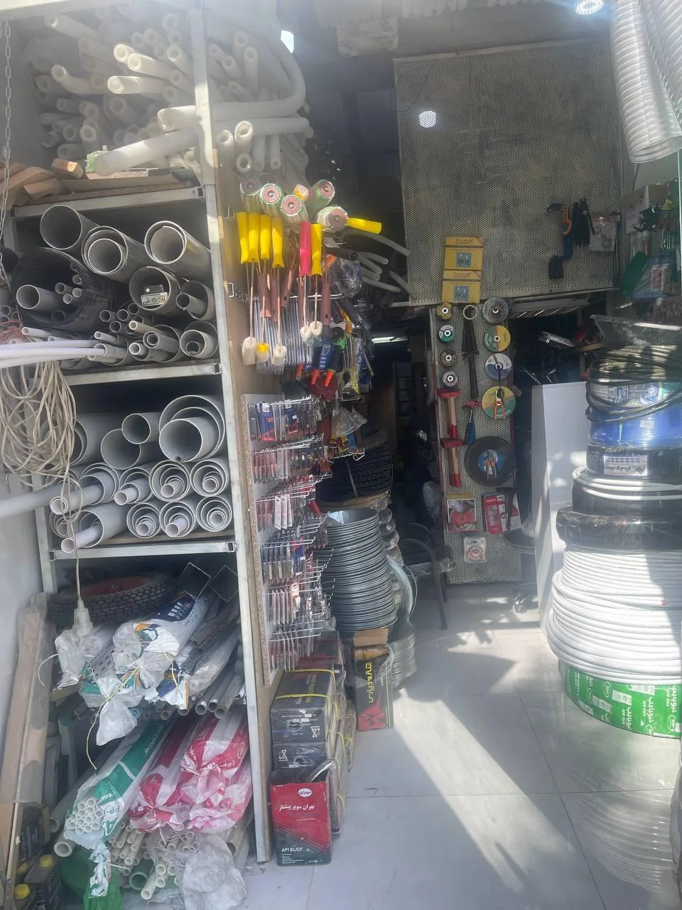 فروشگاه لوازم ساختمانی جباری
