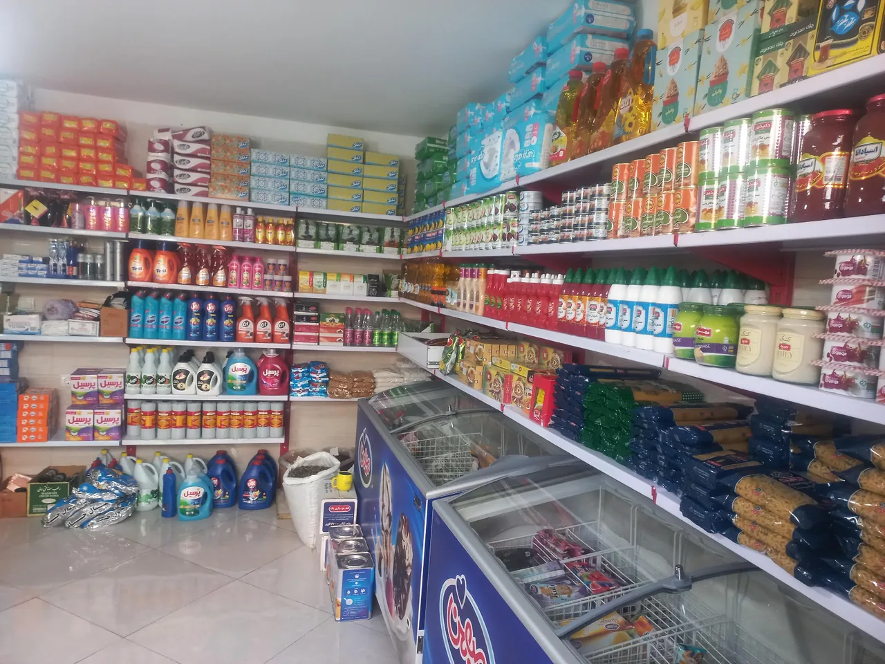 سوپرمارکت موسوی
