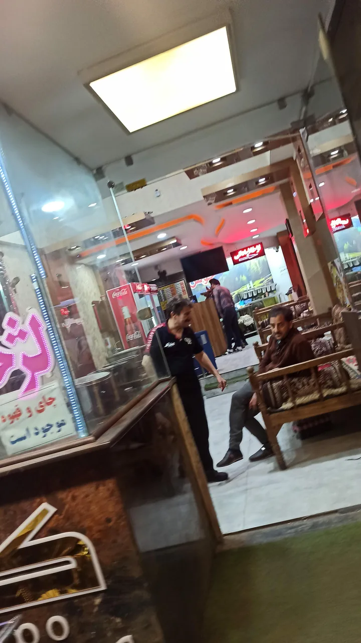 کافه کله - تصویر 2